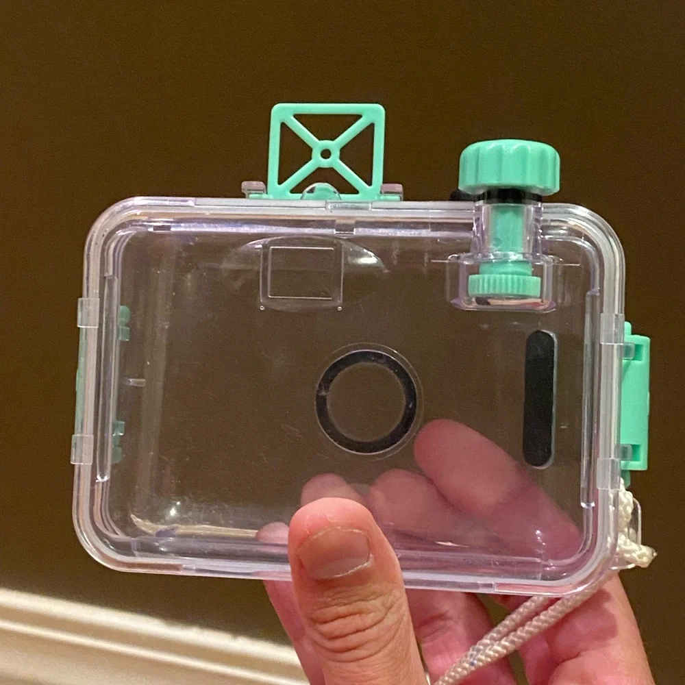 FILM CAMERA WITH WATERPROOF CASE